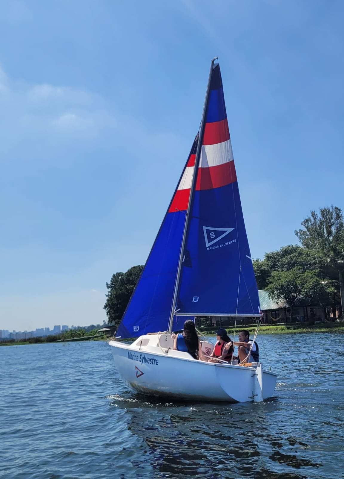 Clubinho de Vela da Marina Sylvestre — velejo continuado na Represa de Guarapiranga, São Paulo