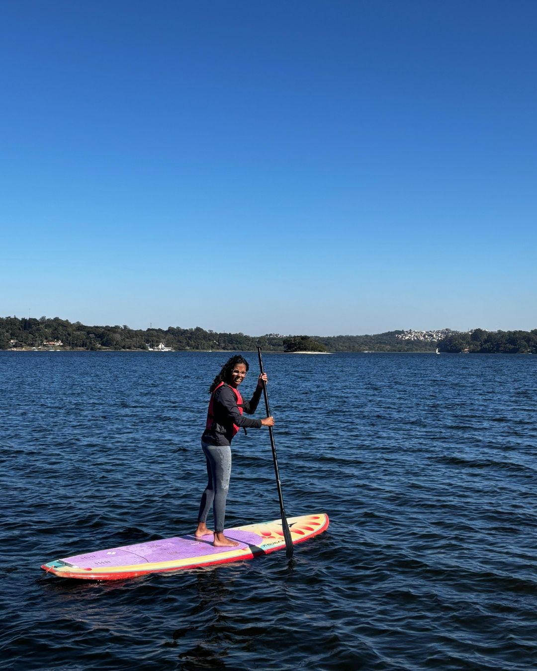 Stand Up Paddle disponível para locação na Represa de Guarapiranga — Marina Sylvestre